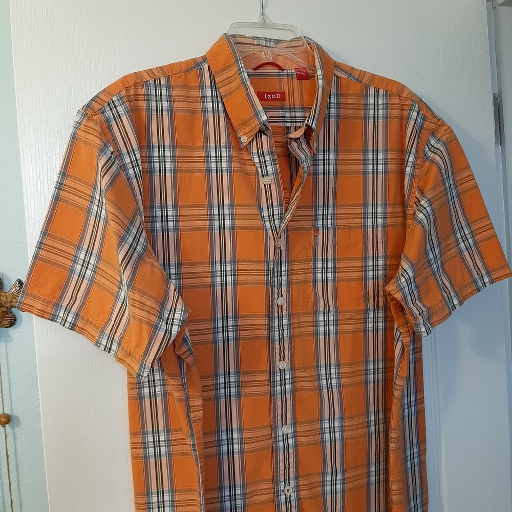 IZOD Men's Shirt Shortsleeve Button Collar Relaxed XL Summer Comfort